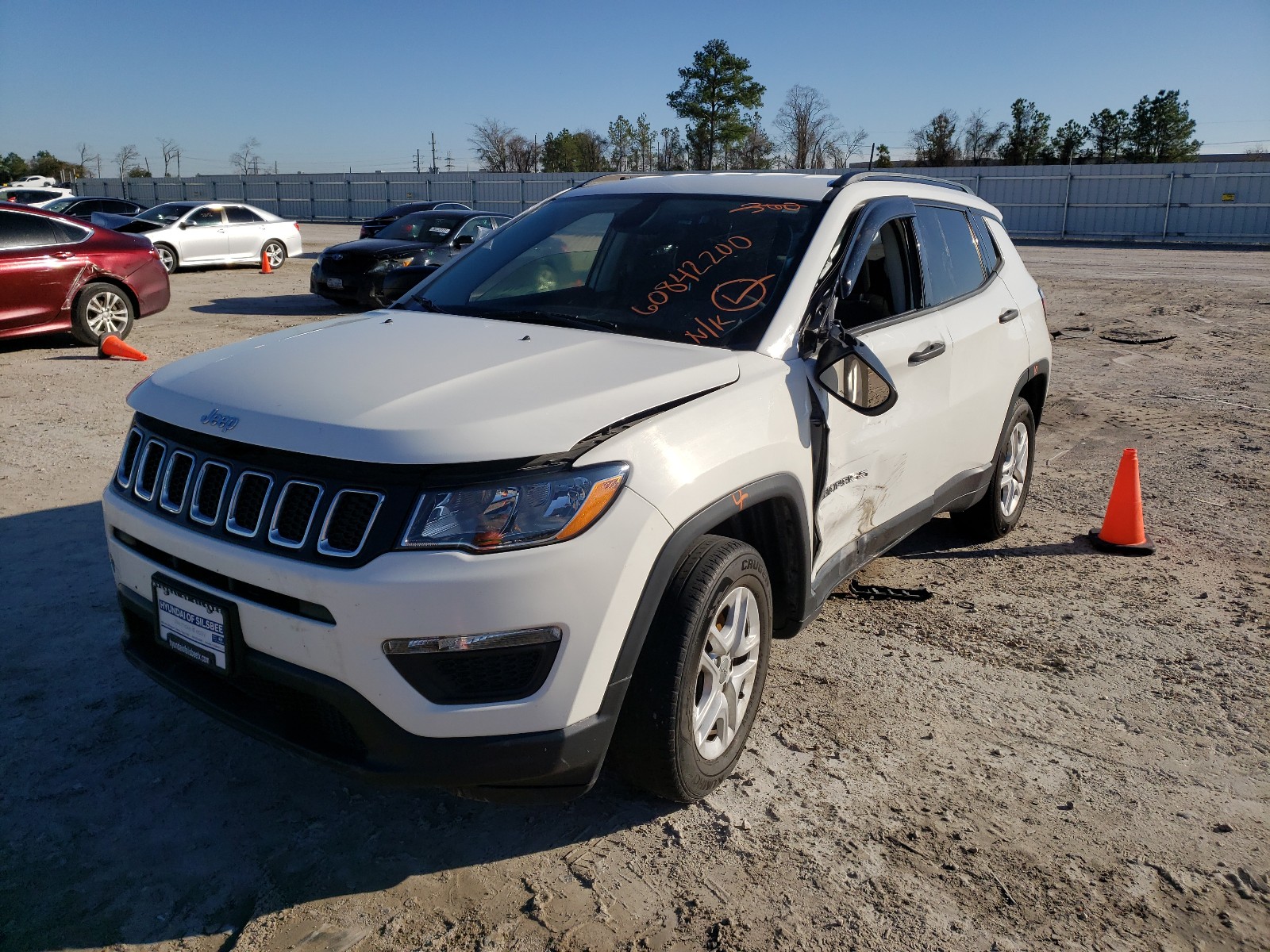 Photo 1 VIN: 3C4NJCAB8HT647703 - JEEP COMPASS 