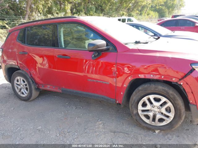 Photo 5 VIN: 3C4NJCAB8HT668387 - JEEP COMPASS 