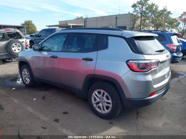 Photo 2 VIN: 3C4NJCAB8HT672472 - JEEP NEW COMPASS 