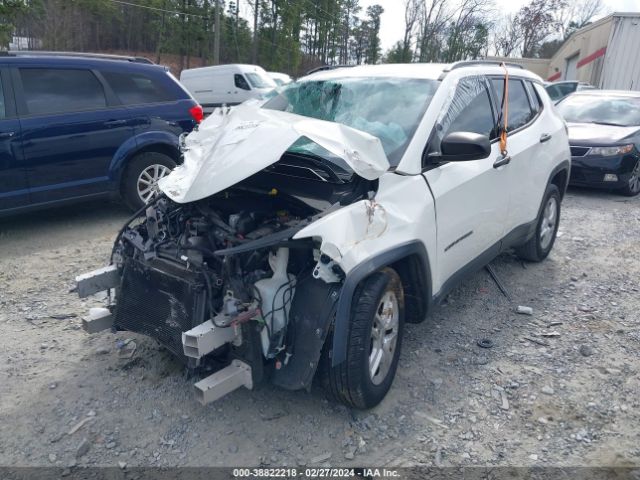 Photo 1 VIN: 3C4NJCAB8JT212945 - JEEP COMPASS 