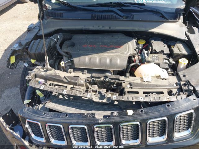 Photo 9 VIN: 3C4NJCAB8JT227140 - JEEP COMPASS 