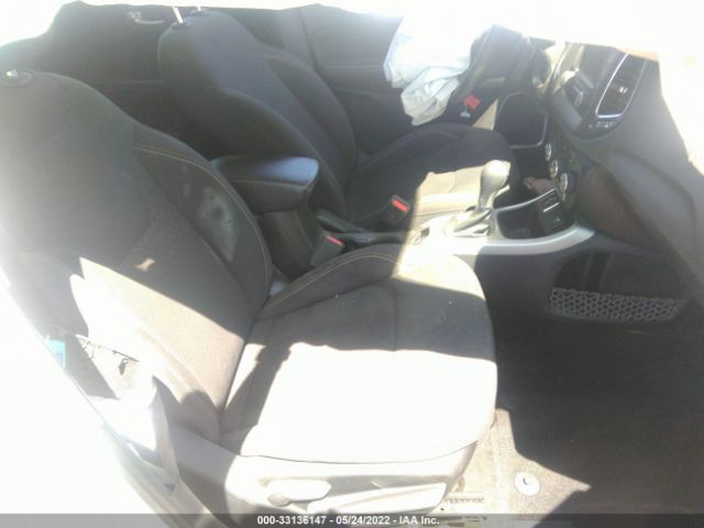 Photo 4 VIN: 3C4NJCAB8JT408514 - JEEP COMPASS 