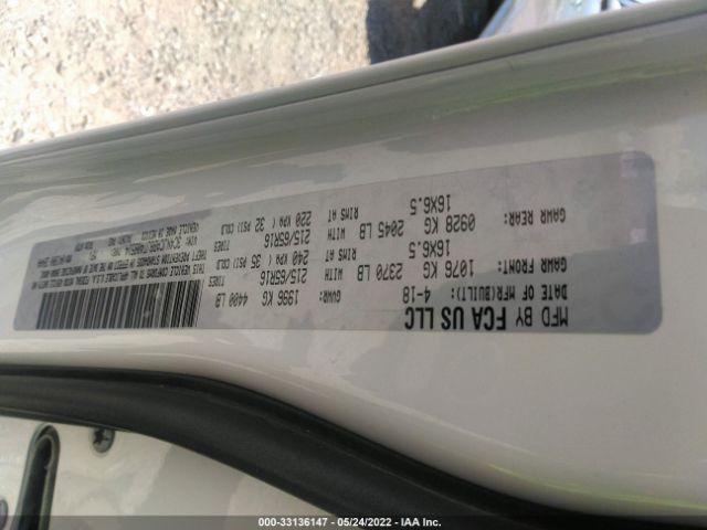 Photo 8 VIN: 3C4NJCAB8JT408514 - JEEP COMPASS 