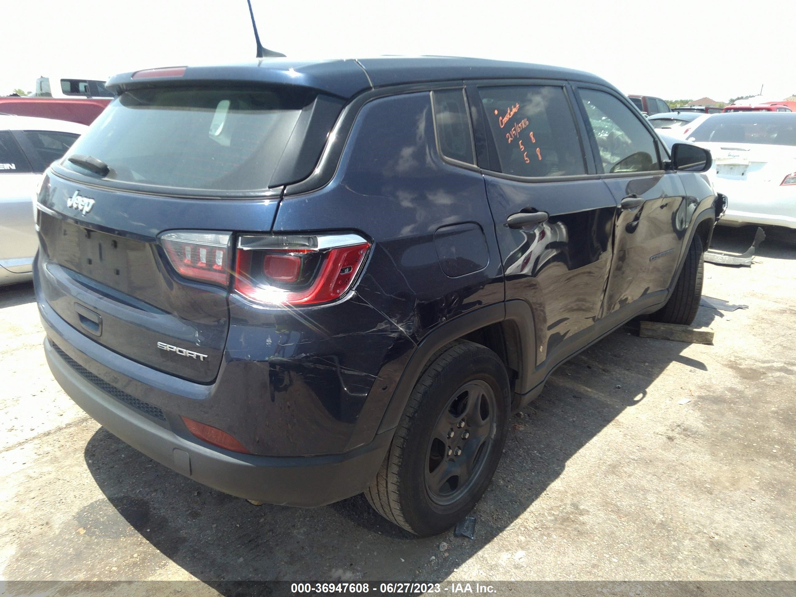 Photo 3 VIN: 3C4NJCAB8KT727056 - JEEP COMPASS 