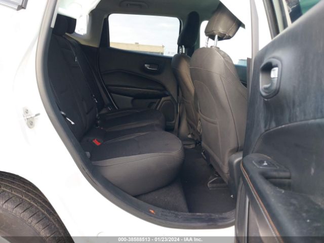 Photo 7 VIN: 3C4NJCAB8KT848069 - JEEP COMPASS 