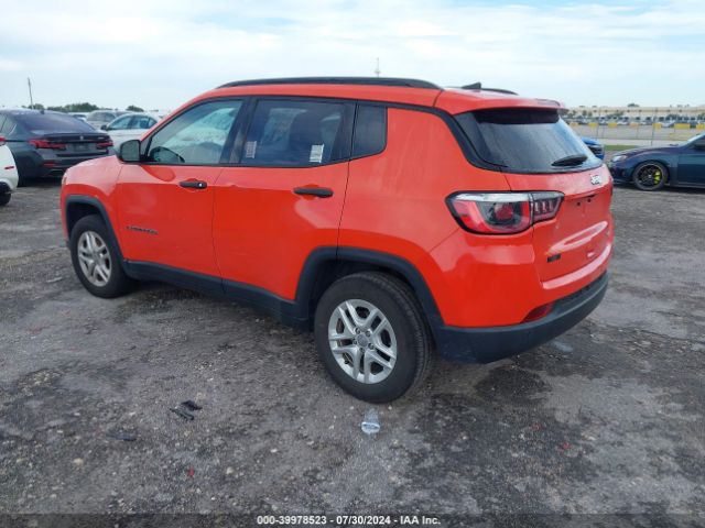 Photo 2 VIN: 3C4NJCAB9JT123000 - JEEP COMPASS 