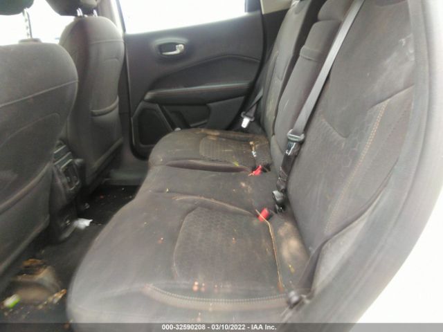 Photo 7 VIN: 3C4NJCAB9JT151766 - JEEP COMPASS 