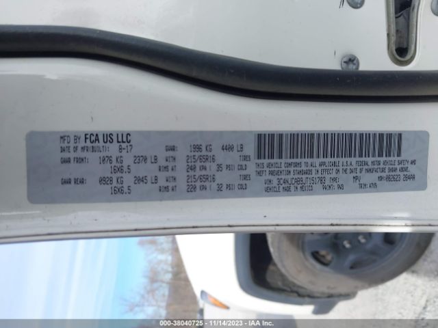 Photo 8 VIN: 3C4NJCAB9JT151783 - JEEP COMPASS 