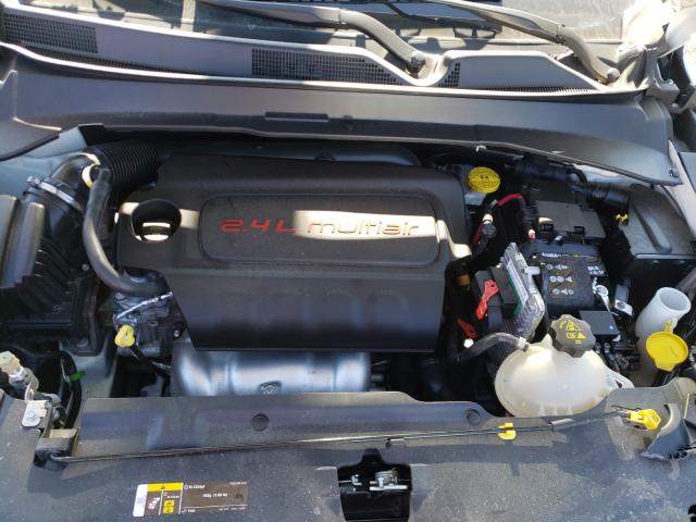 Photo 6 VIN: 3C4NJCAB9JT233237 - JEEP COMPASS 