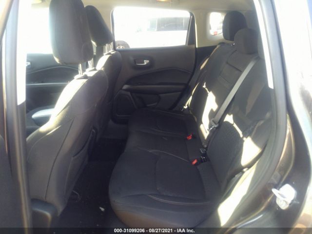 Photo 7 VIN: 3C4NJCABXJT226720 - JEEP COMPASS 