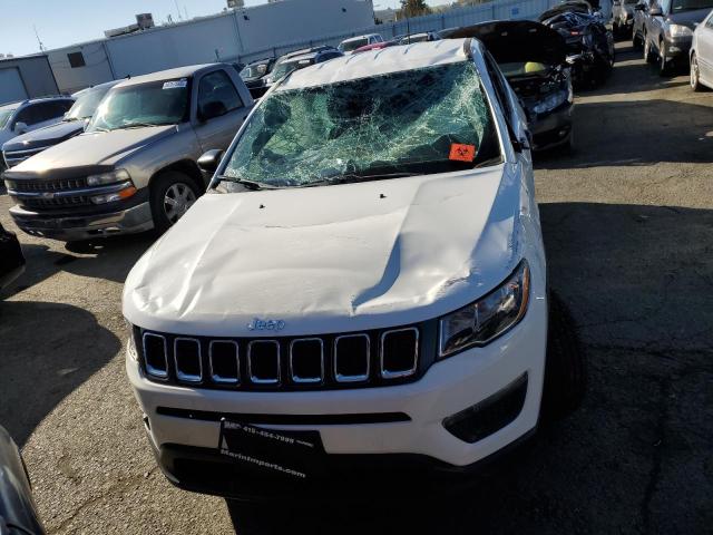 Photo 4 VIN: 3C4NJCABXJT468620 - JEEP COMPASS SP 