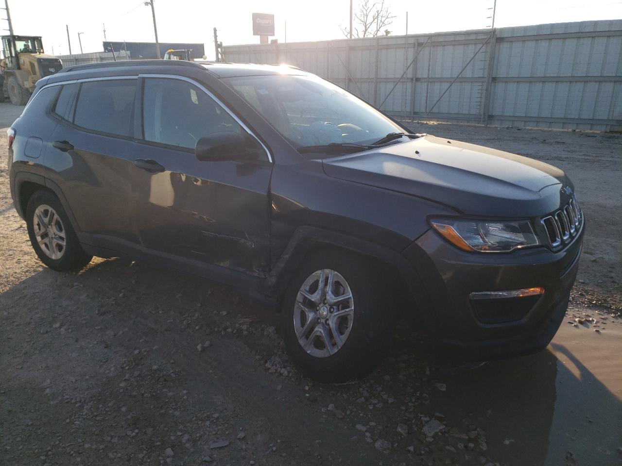 Photo 3 VIN: 3C4NJCABXKT769521 - JEEP COMPASS 