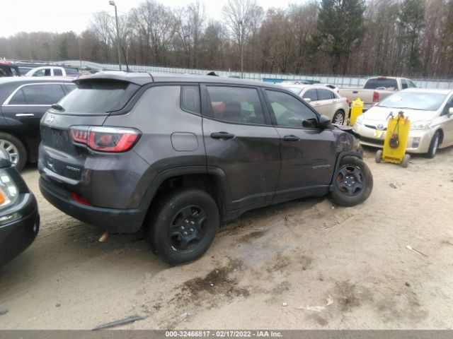 Photo 3 VIN: 3C4NJCABXLT143050 - JEEP COMPASS 