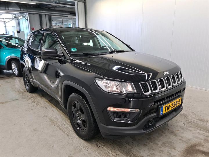 Photo 2 VIN: 3C4NJCAS8JT203677 - JEEP COMPASS 