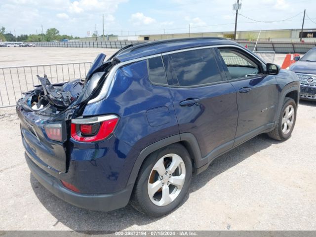 Photo 3 VIN: 3C4NJCBB0JT272670 - JEEP COMPASS 