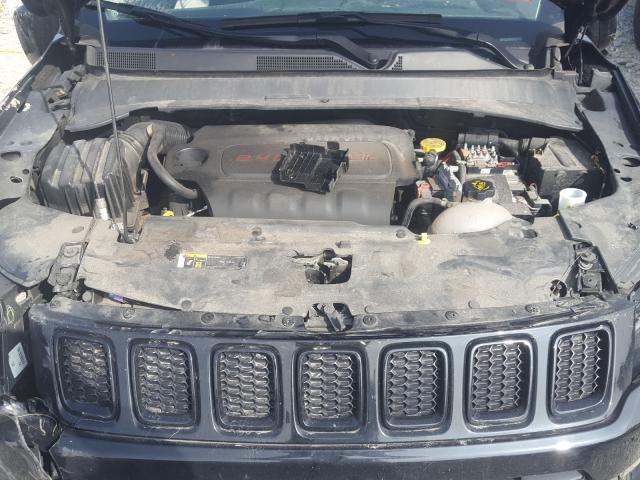 Photo 6 VIN: 3C4NJCBB0JT408232 - JEEP COMPASS LA 