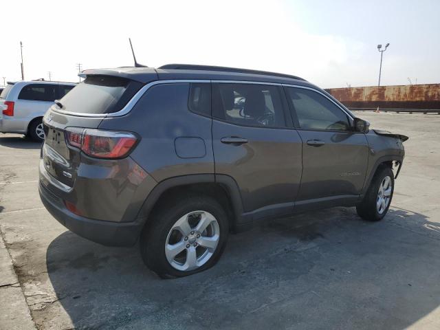 Photo 2 VIN: 3C4NJCBB0JT441084 - JEEP COMPASS 