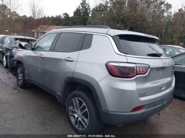 Photo 2 VIN: 3C4NJCBB0JT461075 - JEEP COMPASS 