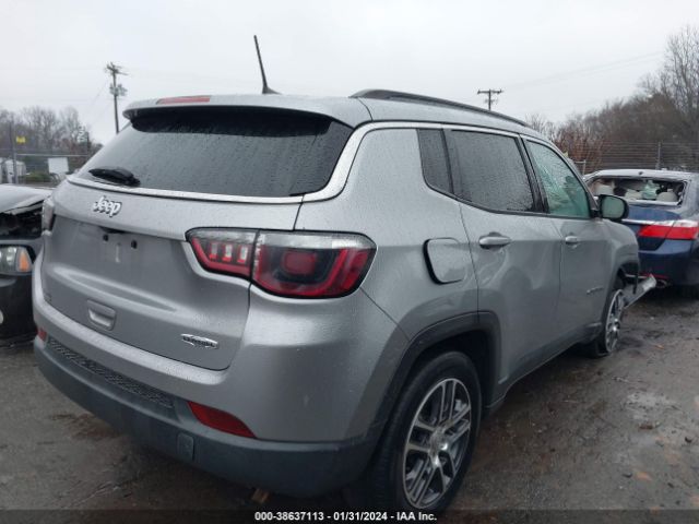 Photo 3 VIN: 3C4NJCBB0JT461075 - JEEP COMPASS 