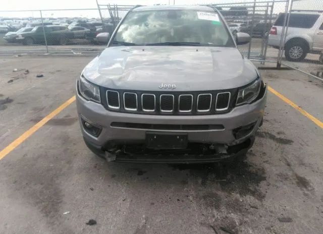 Photo 5 VIN: 3C4NJCBB0KT637060 - JEEP COMPASS 