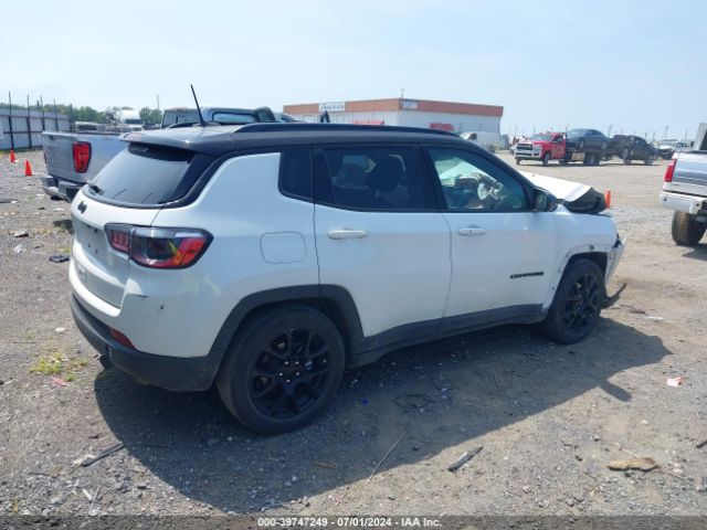 Photo 3 VIN: 3C4NJCBB0NT234877 - JEEP COMPASS 