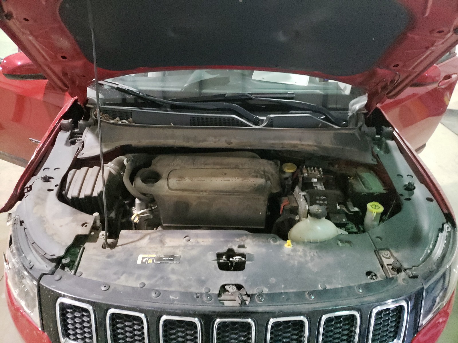 Photo 6 VIN: 3C4NJCBB1JT137312 - JEEP COMPASS LA 