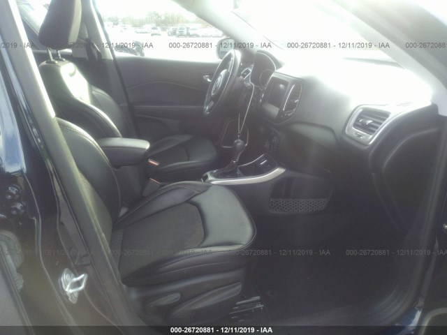 Photo 4 VIN: 3C4NJCBB1JT293236 - JEEP COMPASS 