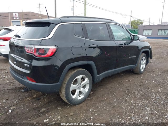 Photo 3 VIN: 3C4NJCBB1JT339194 - JEEP COMPASS 