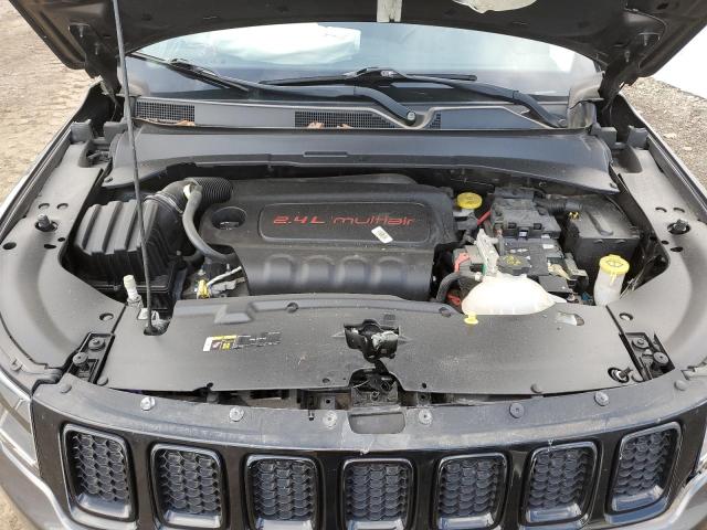 Photo 6 VIN: 3C4NJCBB1JT407218 - JEEP COMPASS 