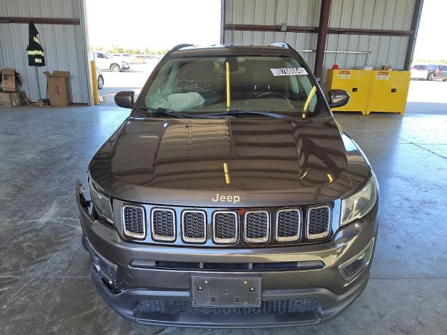 Photo 4 VIN: 3C4NJCBB1JT469542 - JEEP COMPASS LA 