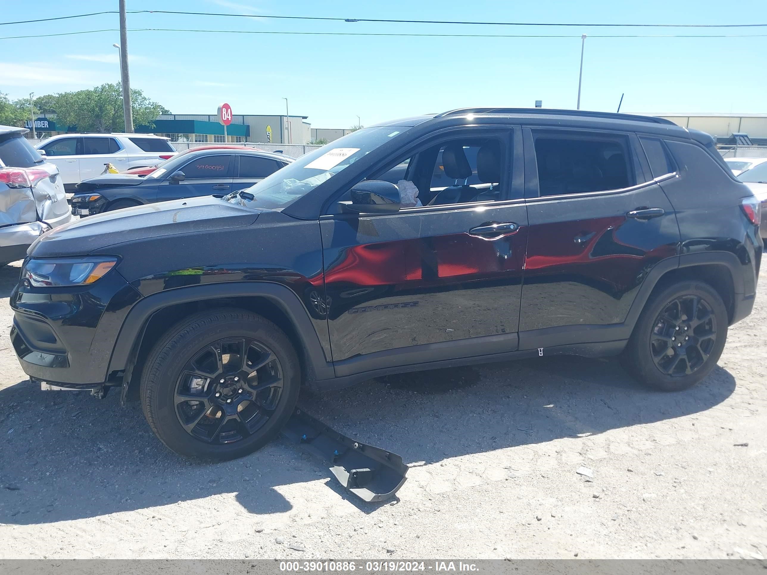 Photo 12 VIN: 3C4NJCBB1NT172017 - JEEP COMPASS 