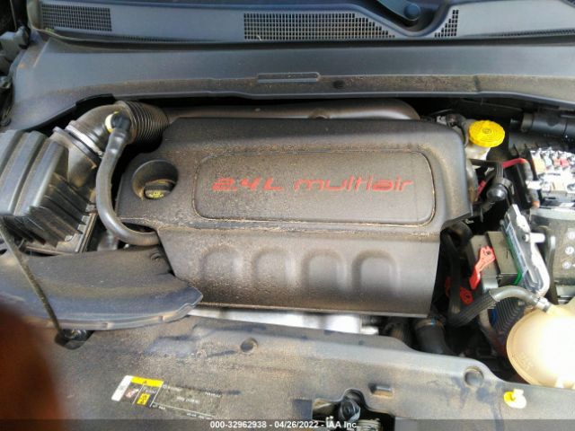 Photo 9 VIN: 3C4NJCBB2JT462504 - JEEP COMPASS 