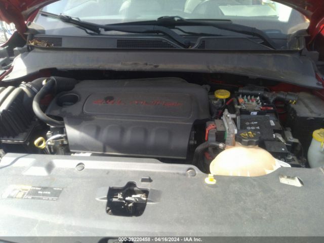 Photo 9 VIN: 3C4NJCBB2JT468478 - JEEP COMPASS 