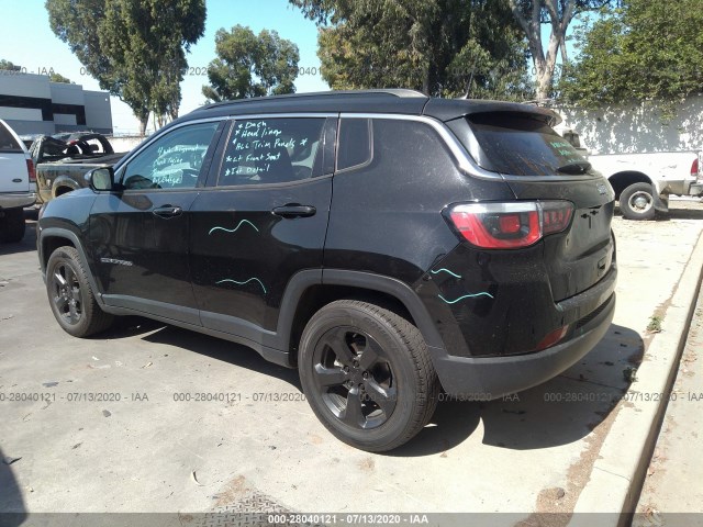 Photo 2 VIN: 3C4NJCBB2JT487144 - JEEP COMPASS 