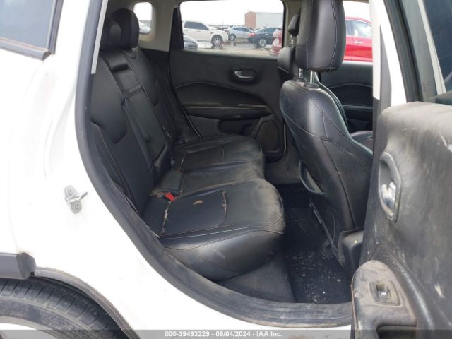 Photo 7 VIN: 3C4NJCBB2KT743431 - JEEP COMPASS 