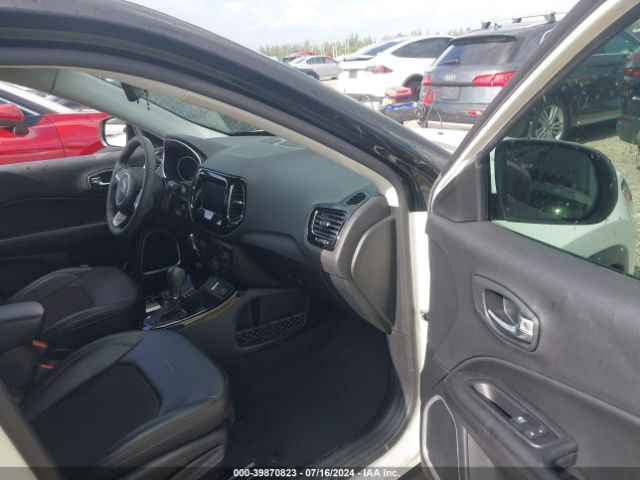 Photo 4 VIN: 3C4NJCBB2MT556001 - JEEP COMPASS 