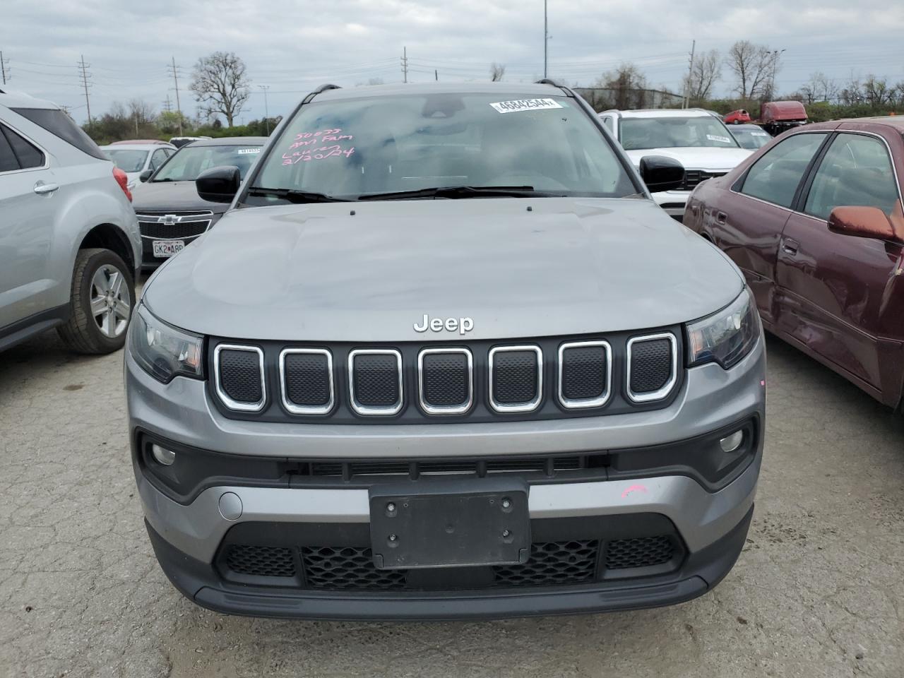 Photo 4 VIN: 3C4NJCBB2NT229177 - JEEP COMPASS 