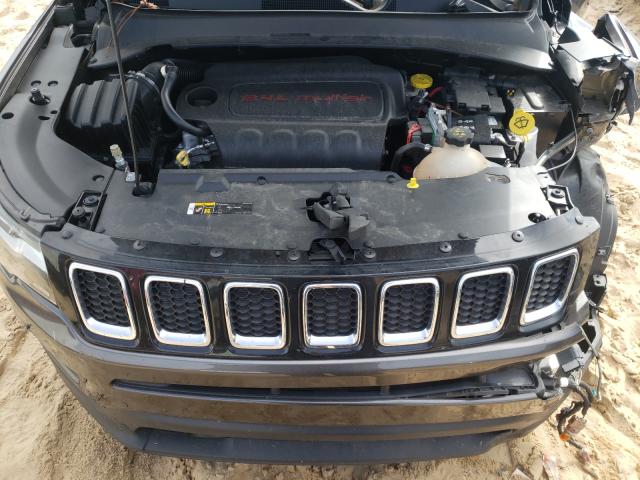 Photo 6 VIN: 3C4NJCBB3JT134153 - JEEP COMPASS 