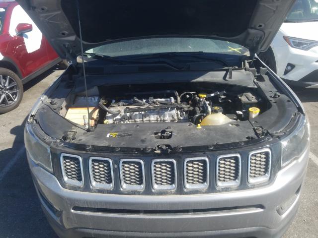 Photo 6 VIN: 3C4NJCBB3JT186804 - JEEP COMPASS LA 