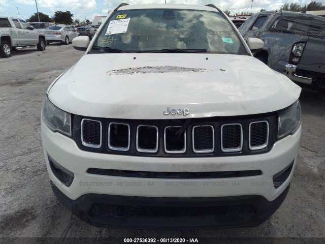 Photo 5 VIN: 3C4NJCBB3JT268029 - JEEP COMPASS 