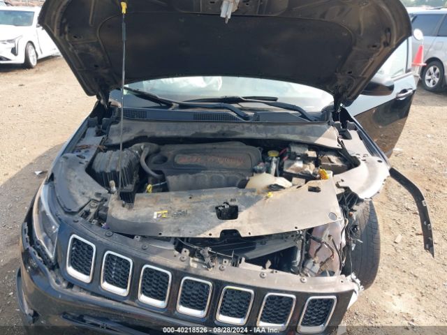 Photo 9 VIN: 3C4NJCBB3JT286207 - JEEP COMPASS 