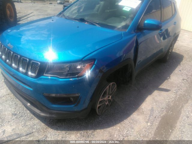 Photo 5 VIN: 3C4NJCBB3KT668545 - JEEP COMPASS 