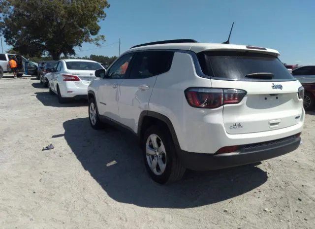 Photo 2 VIN: 3C4NJCBB3KT692571 - JEEP COMPASS 