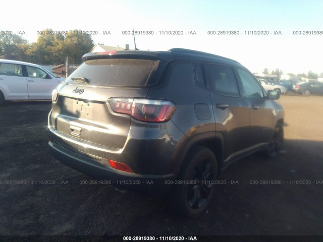 Photo 3 VIN: 3C4NJCBB3KT693011 - JEEP COMPASS 