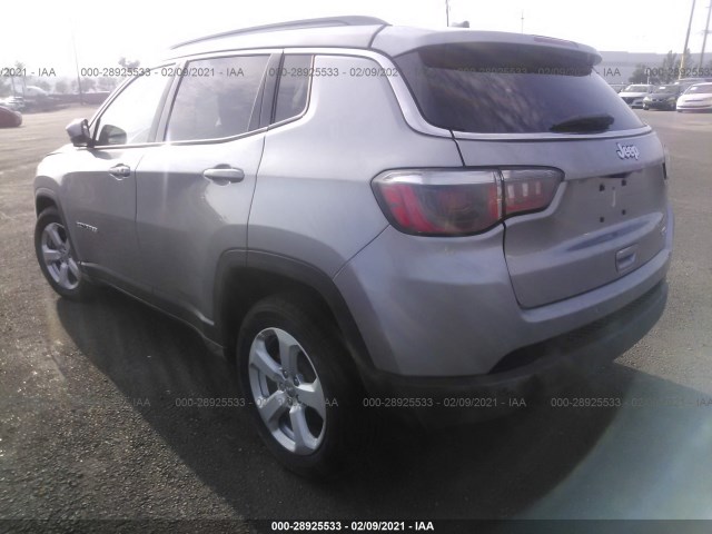 Photo 2 VIN: 3C4NJCBB3KT844056 - JEEP COMPASS 