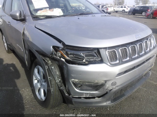 Photo 5 VIN: 3C4NJCBB3KT844056 - JEEP COMPASS 