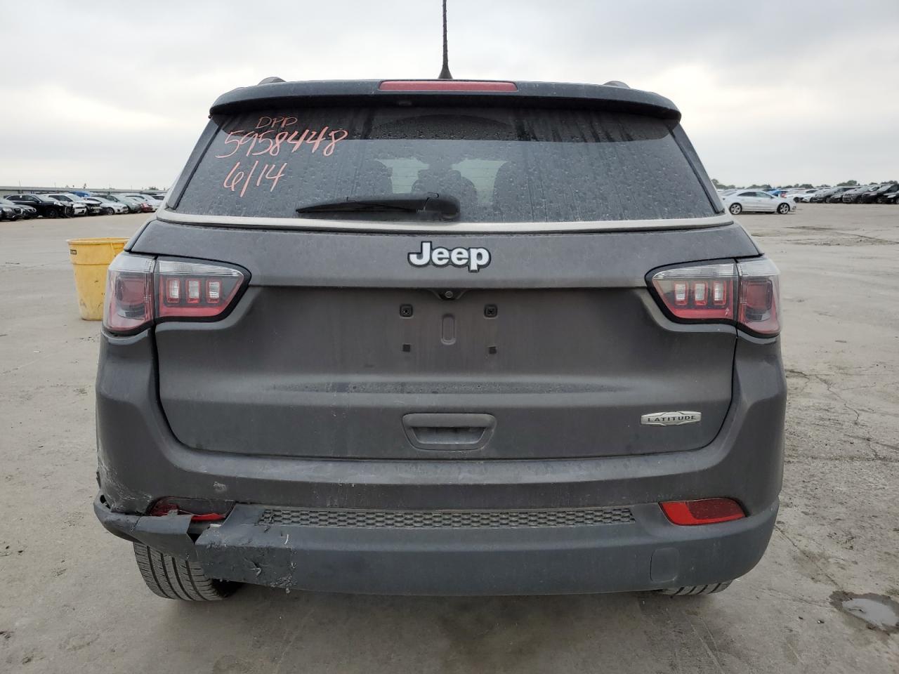 Photo 5 VIN: 3C4NJCBB3LT102452 - JEEP COMPASS 