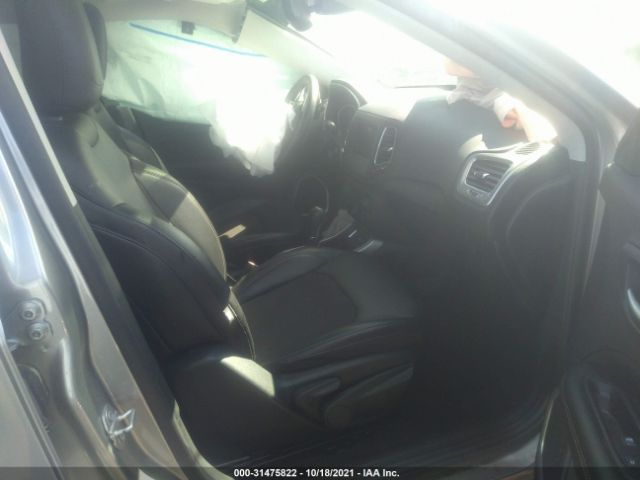 Photo 4 VIN: 3C4NJCBB3LT108445 - JEEP COMPASS 