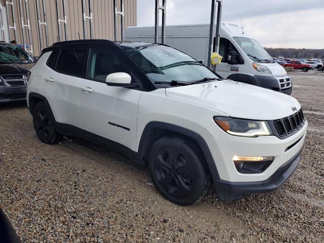 Photo 3 VIN: 3C4NJCBB3LT114911 - JEEP COMPASS LA 