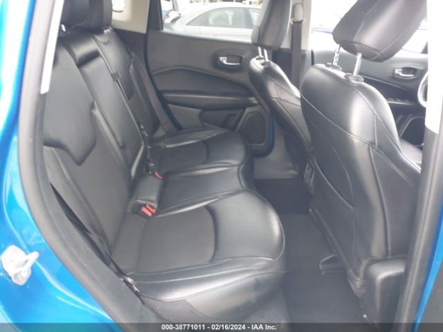 Photo 7 VIN: 3C4NJCBB3LT229928 - JEEP COMPASS 